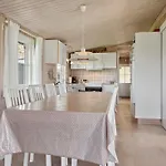 度假居 Lovely Within Walking Distance To The Sea Brenderup